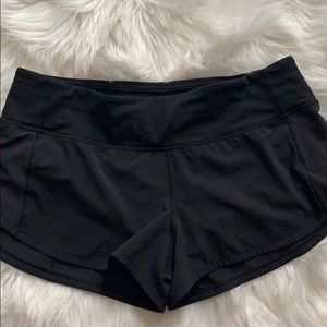 Lululemon speed up short 6